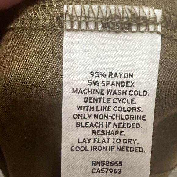 Melrose and Market Women's Sleeveless Tops - Gray and Green Size XL - Picture 2 of 5